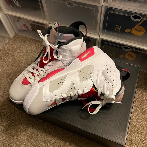 Retro hare 6s
